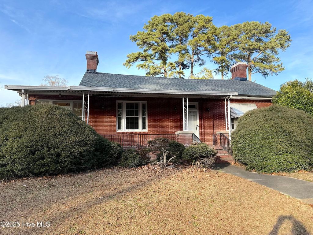 Photo of 2411 E 5th Street, Greenville, NC 27858 (MLS # 100520841)