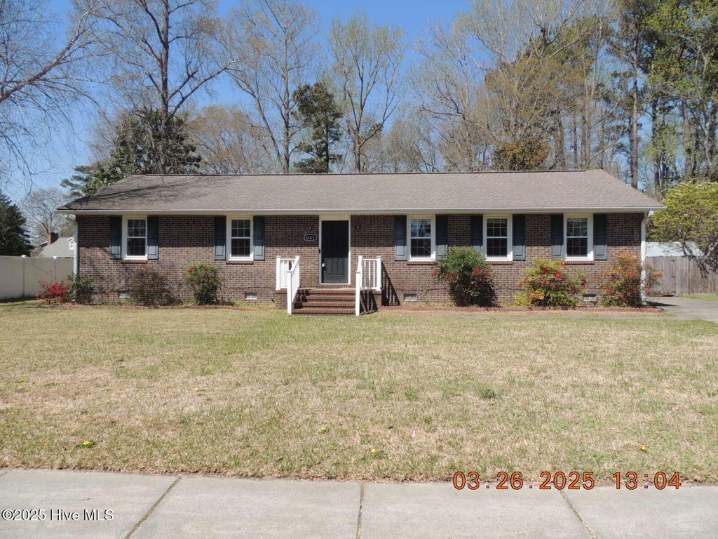 Photo of 1403 Clifton Road, Jacksonville, NC 28540 (MLS # 100565654)