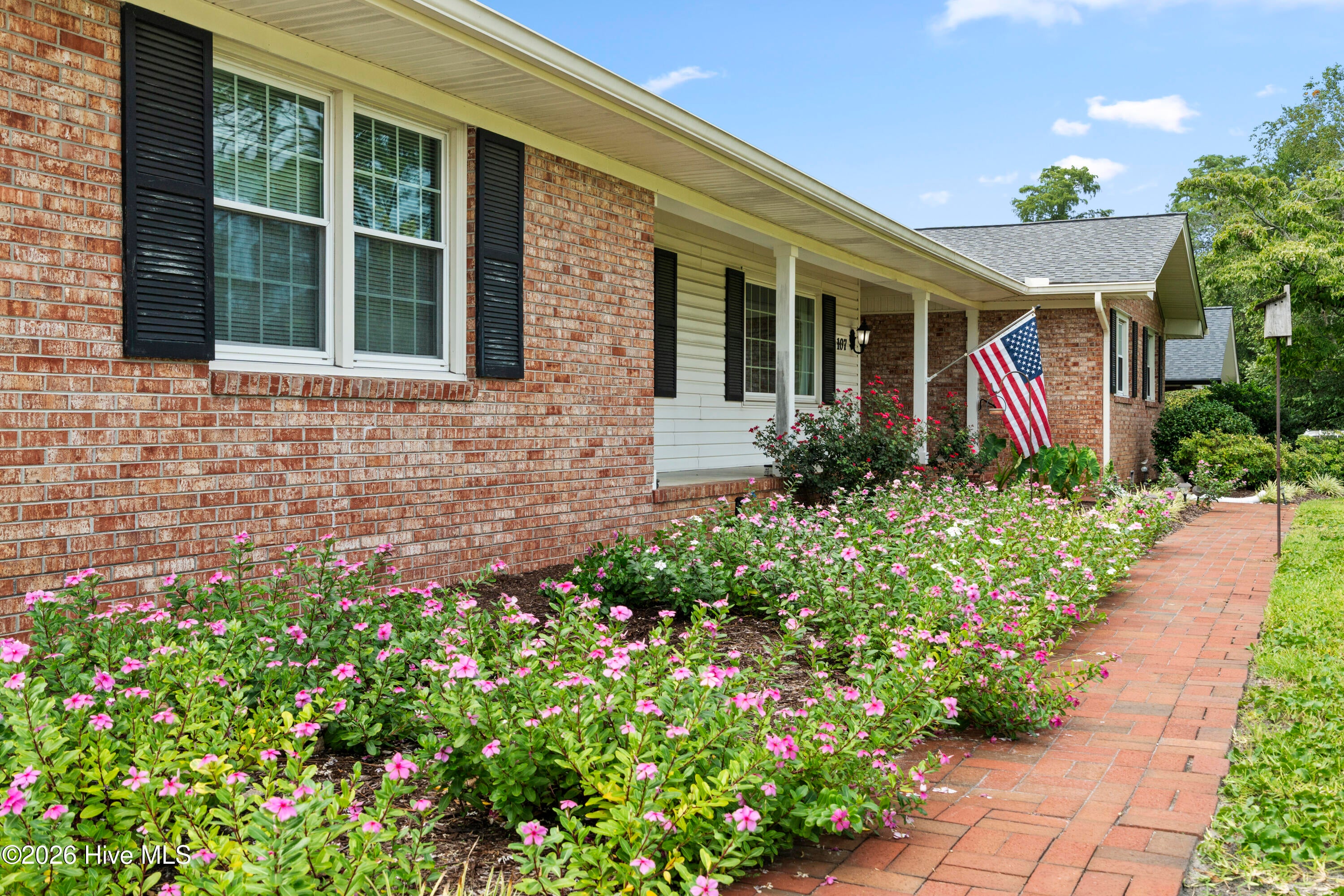 107 Brookshire Lane