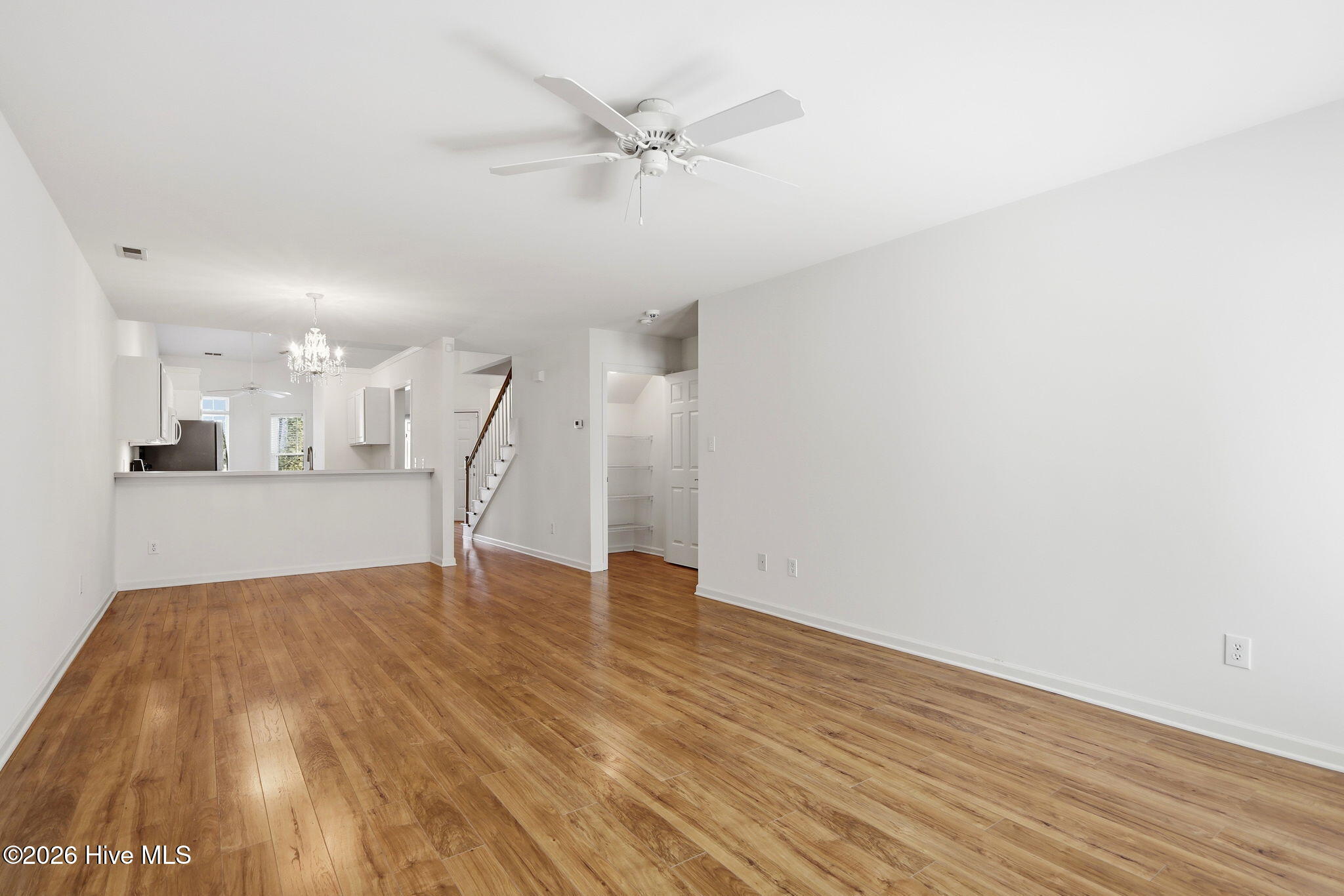 102 Oleander Court