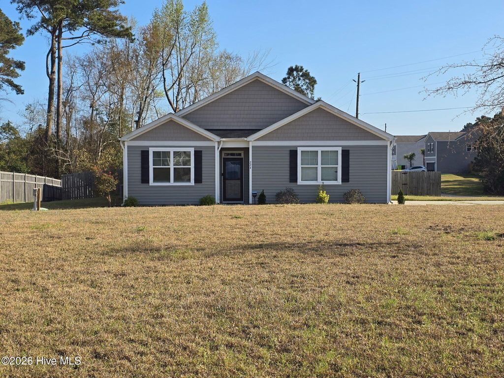 Photo of 224 Cheswick Drive #116, Holly Ridge, NC 28445 (MLS # 100562701)