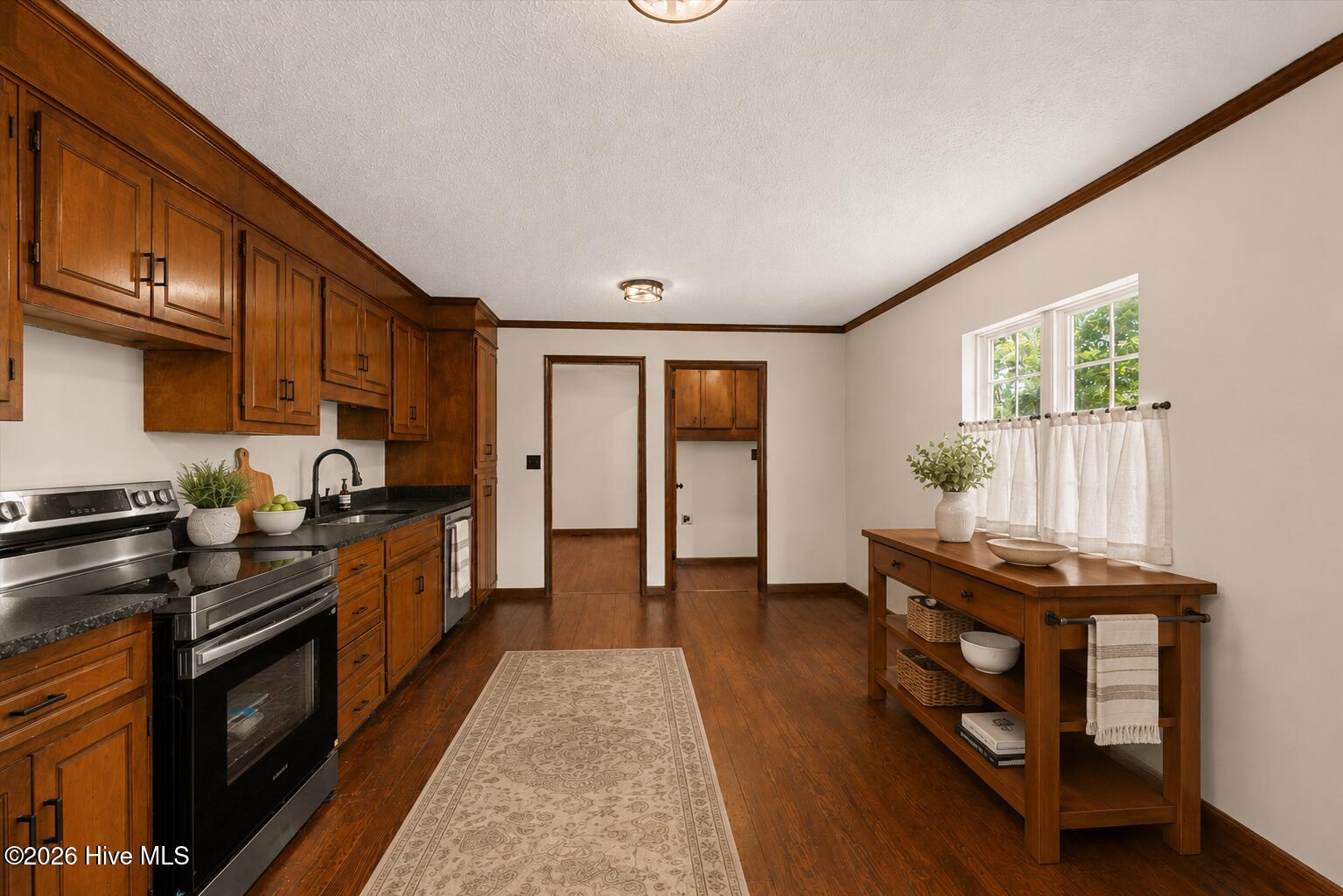 107 Ashwood Drive