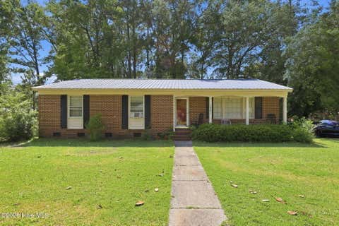 Homes For Sale - 1001 E Scotsdale Road<br/> Laurinburg, NC 28352