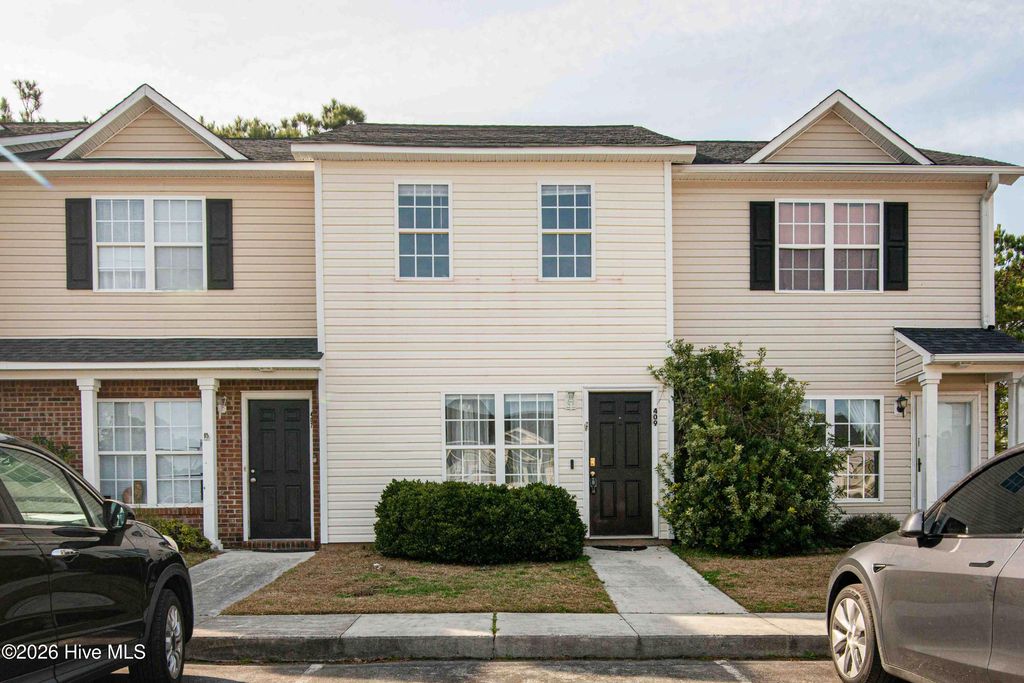 Photo of 409 Timberlake Trail, Jacksonville, NC 28546 (MLS # 100558558)