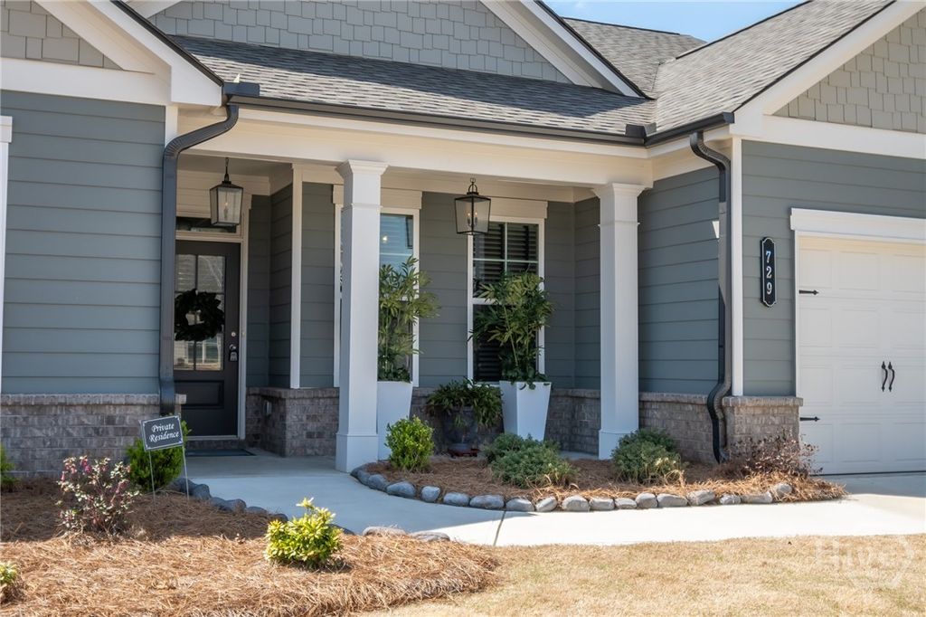 Photo of 729 Glenside Drive, Jefferson, GA 30549 (MLS # CL351675)