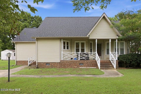 Homes For Rent - 566 Ridge Drive<br/> Pitt County, Winterville, NC 28590