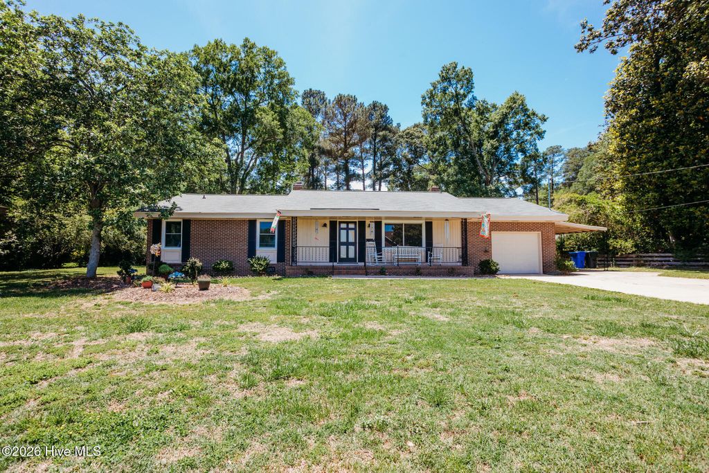 Photo of 3107 Tilghman Road N, Wilson, NC 27896 (MLS # 100573996)
