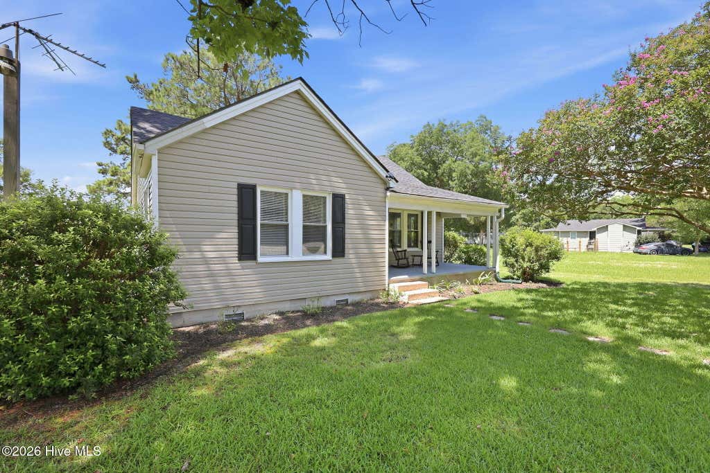 Photo of 16786 Nc Highway 55, Bayboro, NC 28515 (MLS # 100593841)