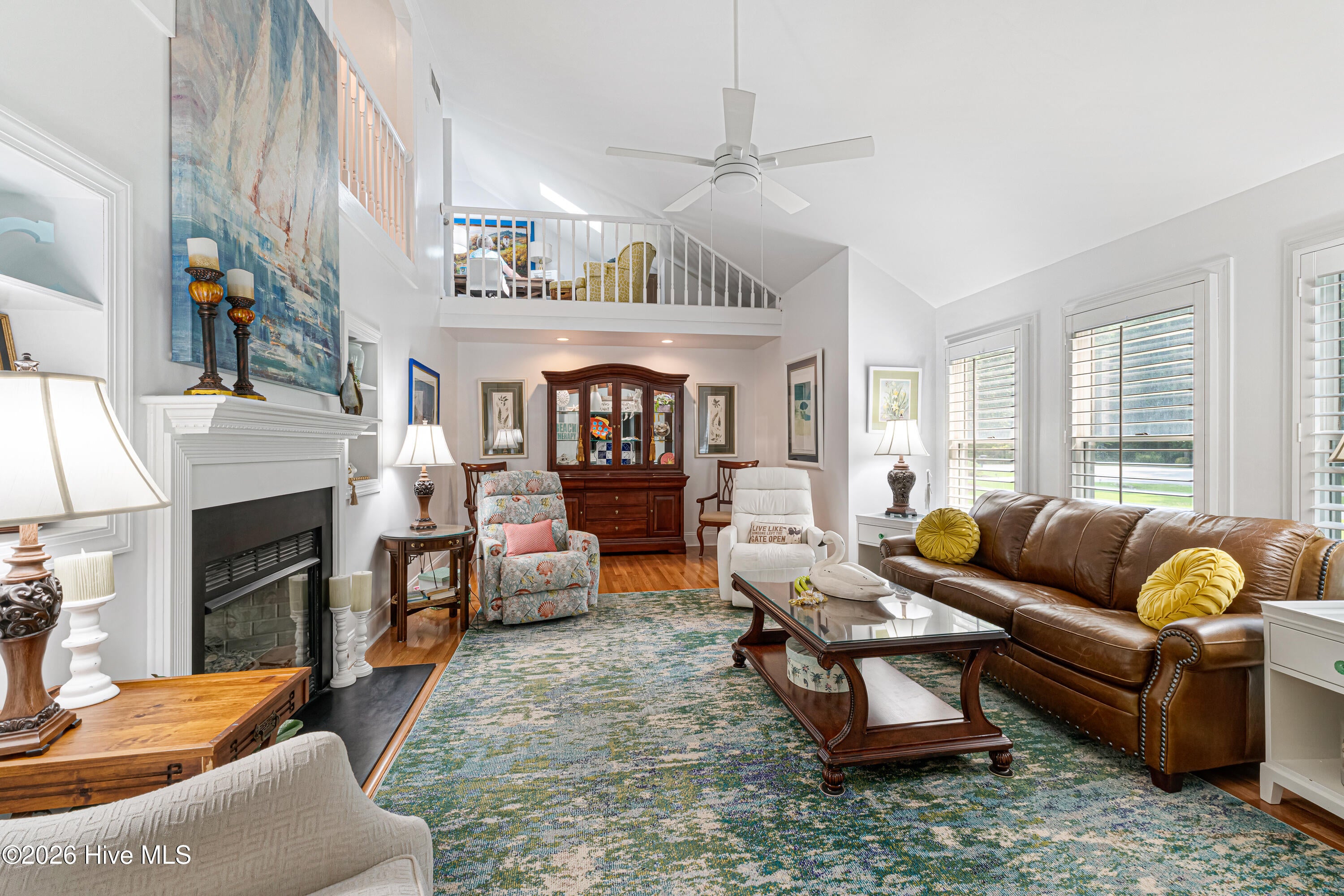 415 Hillcrest Drive