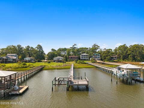 Homes For Sale - 2404 W Yacht Drive<br/> Oak Island, NC 28465