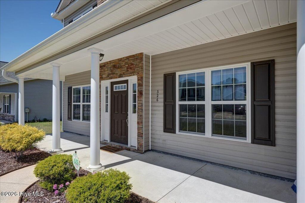 Photo of 326 Station House Road, New Bern, NC 28562 (MLS # 100567758)