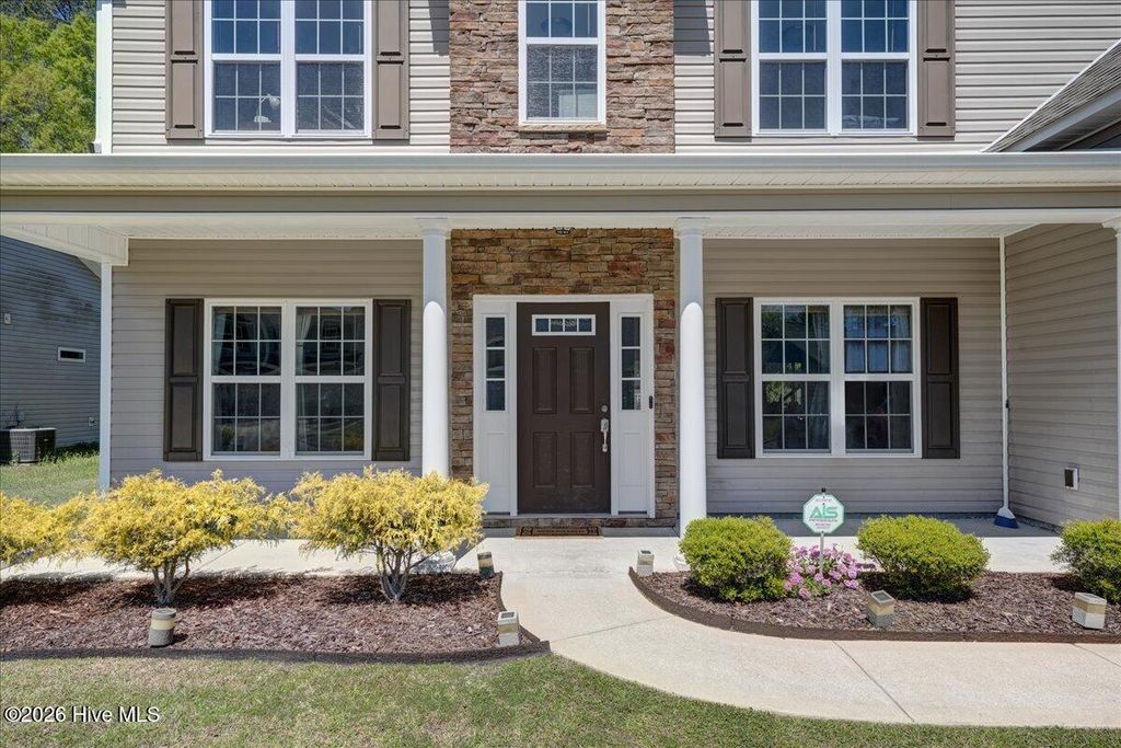 Photo of 326 Station House Road, New Bern, NC 28562 (MLS # 100567758)