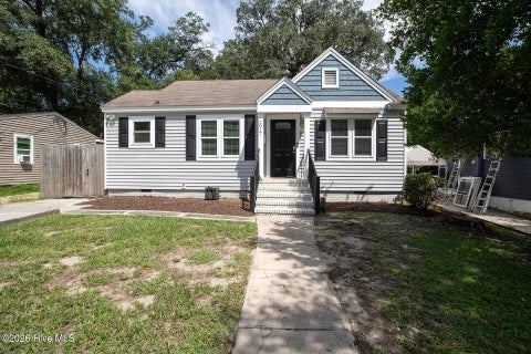 Tiny photo for 2017 Burnett Boulevard, Wilmington, NC 28401 (MLS # 100604498)