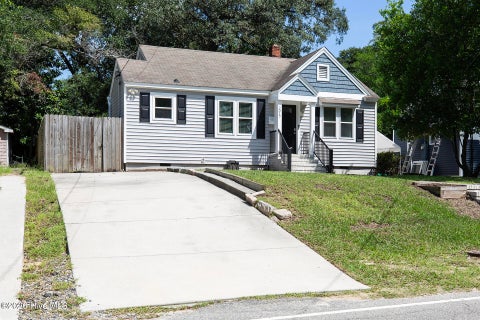 Photo of 2017 Burnett Boulevard, Wilmington, NC 28401 (MLS # 100604498)