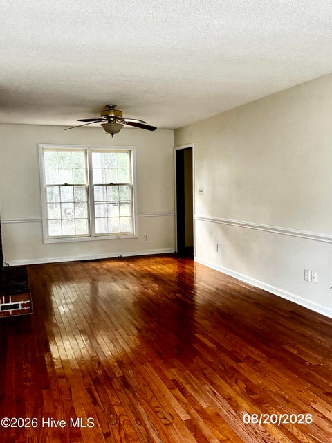 Tiny photo for 151 Raintree Circle, Jacksonville, NC 28540 (MLS # 100603343)