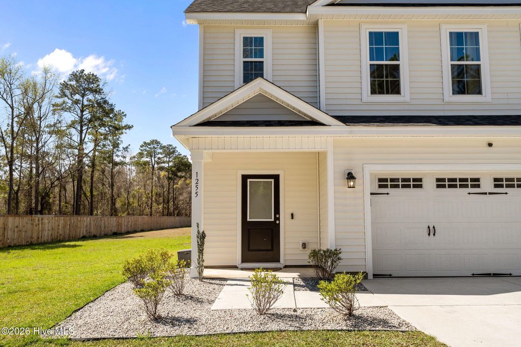 Photo of 1255 Pickett Road, Jacksonville, NC 28540 (MLS # 100560857)