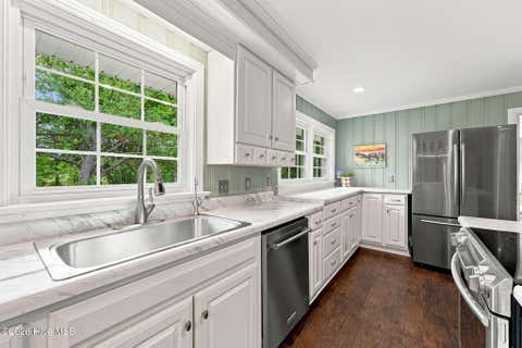 Tiny photo for 406 Country Club Drive, Jacksonville, NC 28546 (MLS # 100590378)