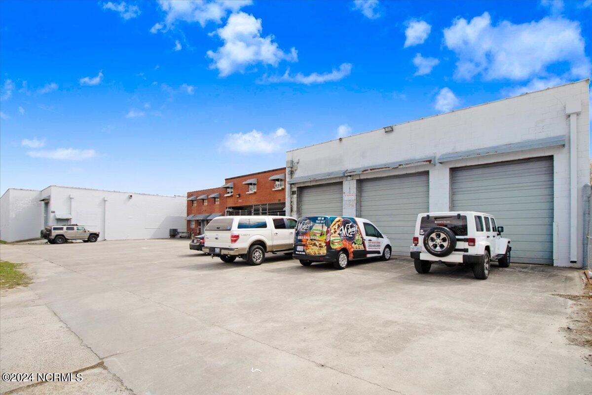 312 Herring Avenue E