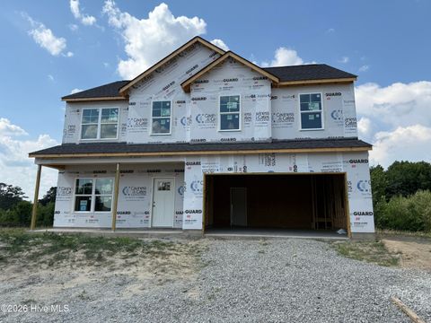 Homes For Sale - 51 Fiddleneck Court<br/> Johnston County, Selma, NC 27576