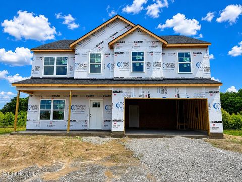 Homes For Sale - 51 Fiddleneck Court<br/> Selma, NC 27576