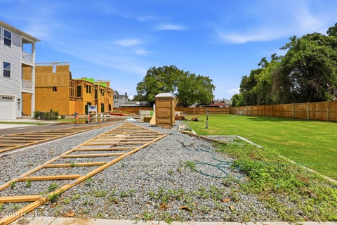 Tiny photo for 516 Mcrae Street #101, Wilmington, NC 28401 (MLS # 100588868)