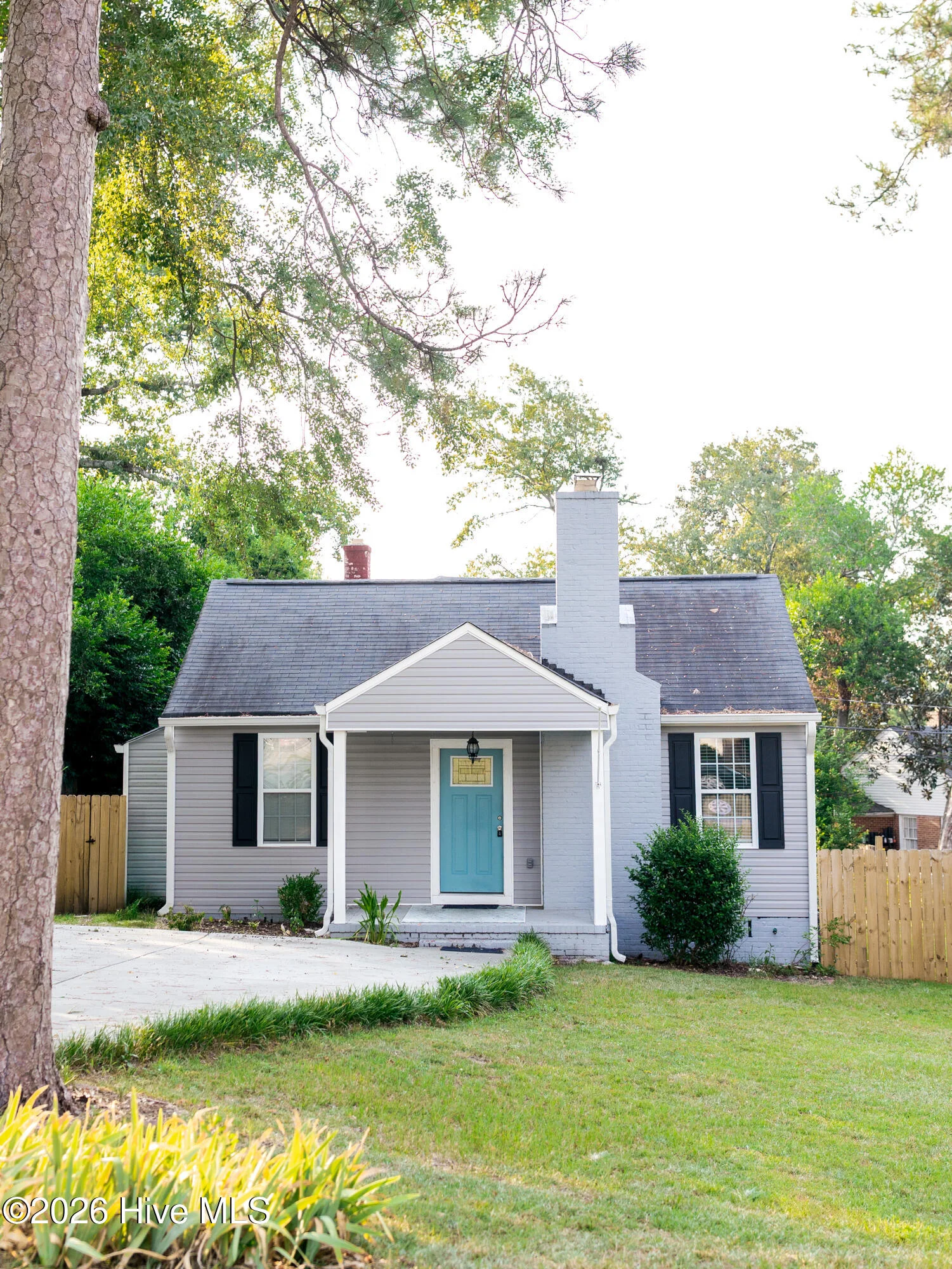 1720 Oak Drive