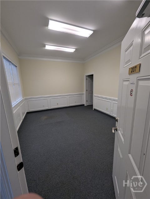 Homes For Rent - 37 W. Fairmont Avenue #207<br/> Savannah, GA 31406