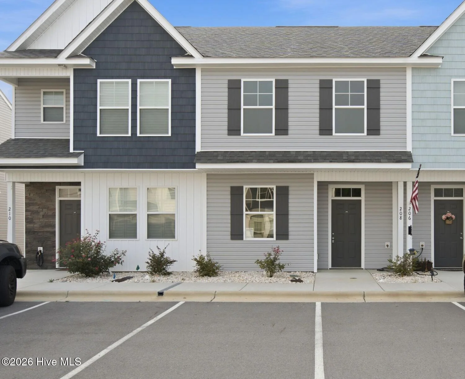 208 Sandy Cove Lane