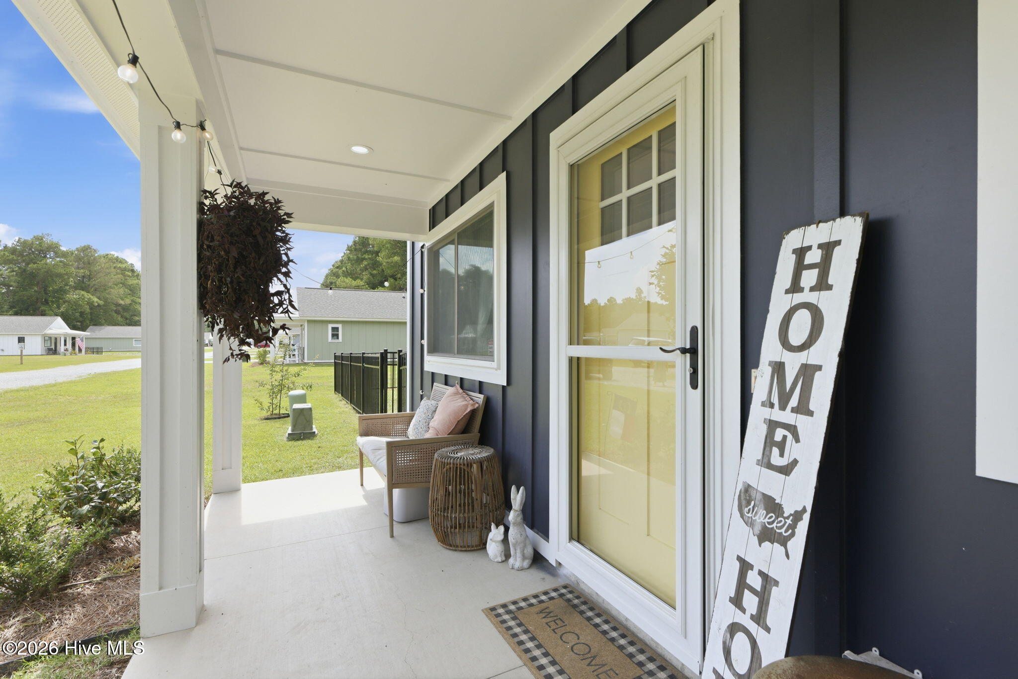183 Long Pond Loop