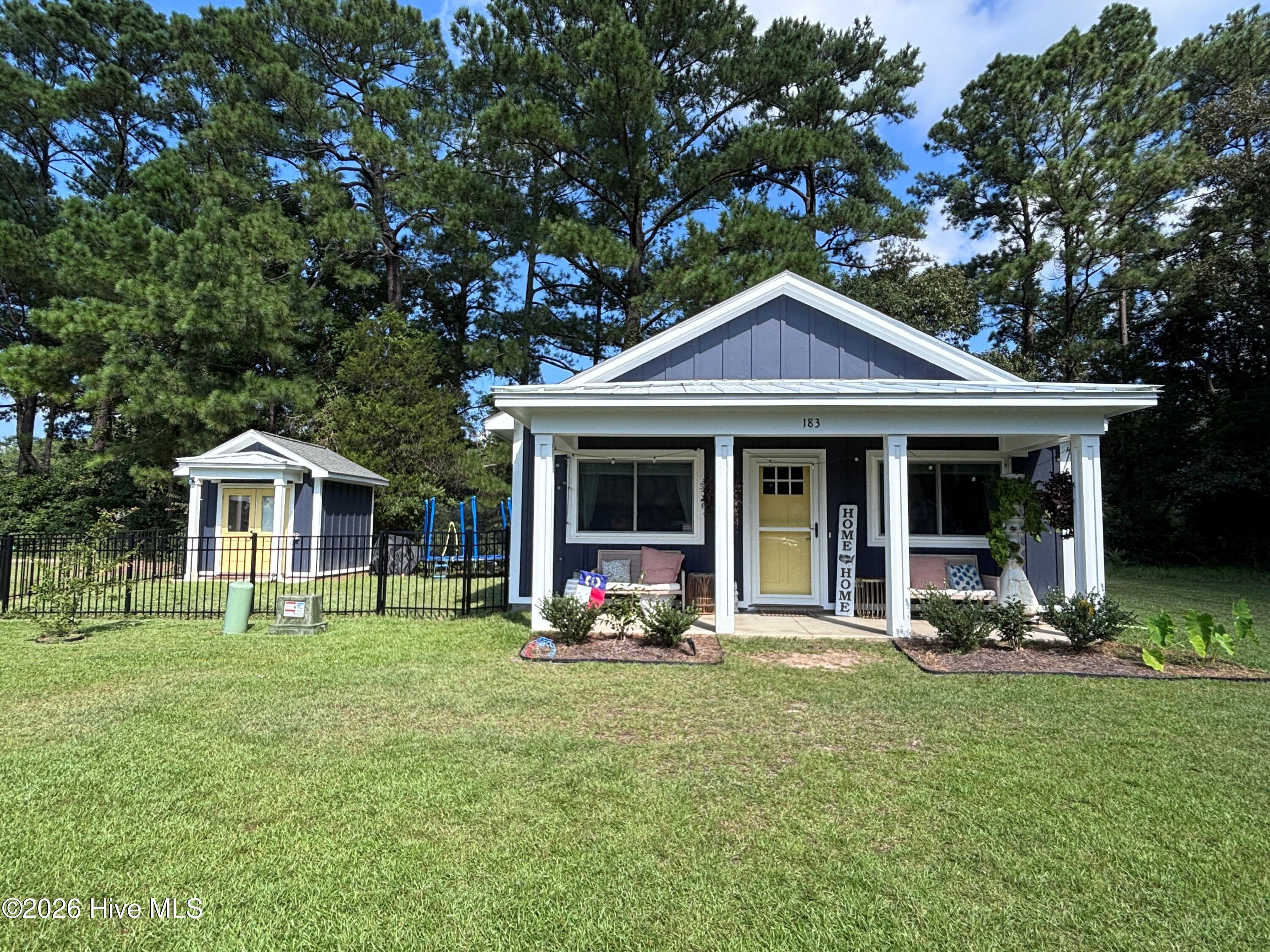 183 Long Pond Loop