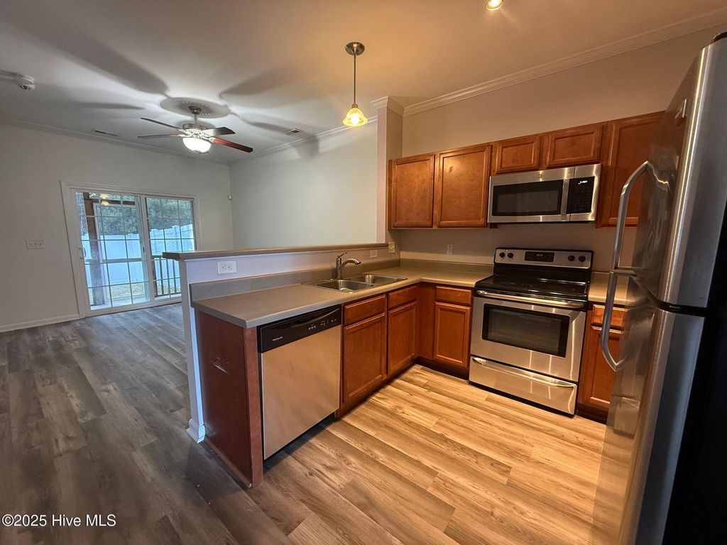 Photo of 312 Glenhaven Lane, Jacksonville, NC 28546 (MLS # 100545022)