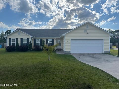 Homes For Rent - 110 Killis Boulevard<br/> Richlands, NC 28574