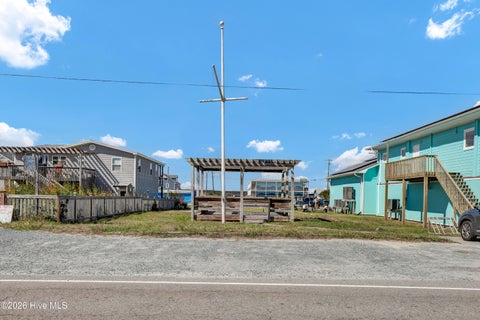 Tiny photo for 704 S Anderson Boulevard, Topsail Beach, NC 28445 (MLS # 100611904)