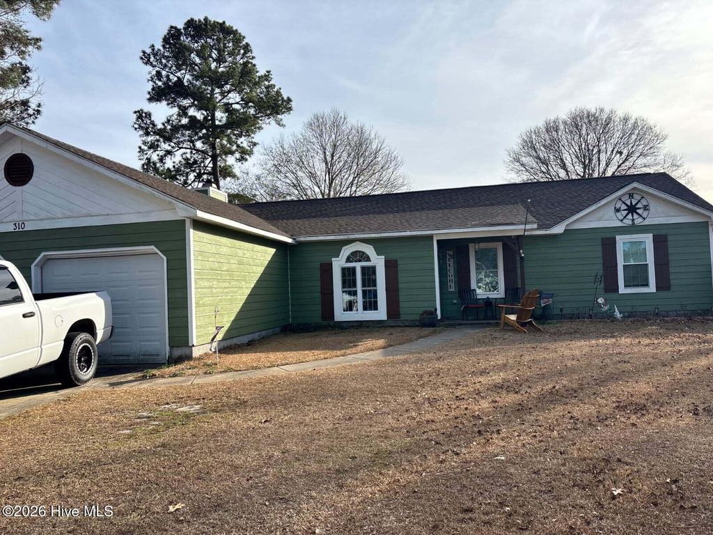 Photo of 310 White Pine Court, Midway Park, NC 28544 (MLS # 100550391)