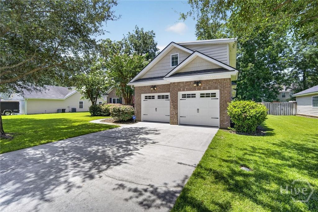 Photo of 207 Mosswood Drive, Savannah, GA 31405 (MLS # SA361248)