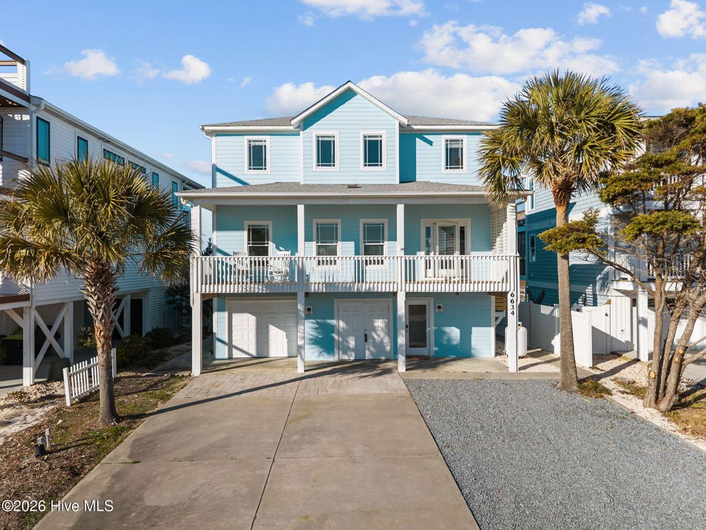 Photo of 6634 Kings Lynn Drive, Oak Island, NC 28465 (MLS # 100554920)