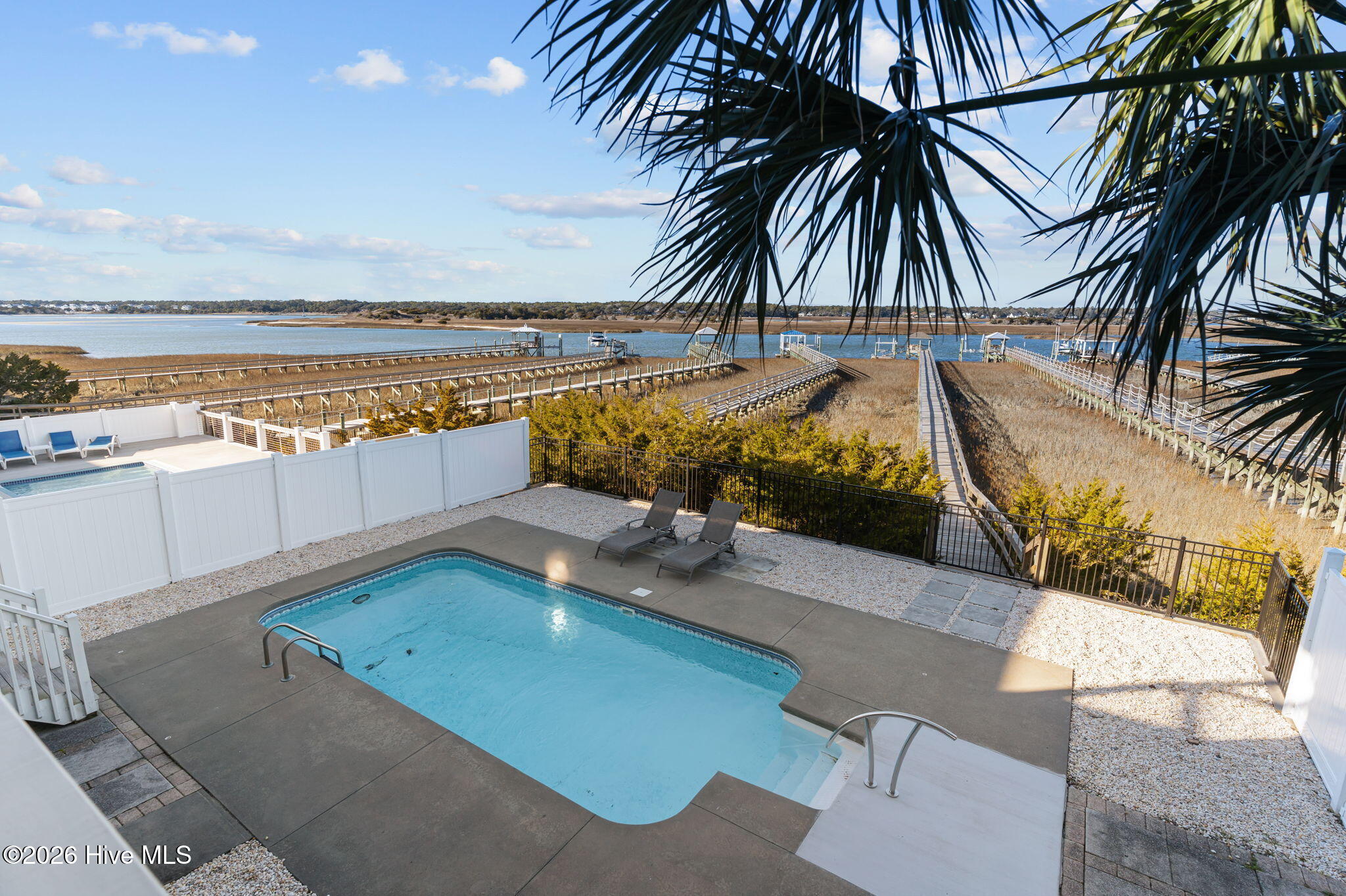 6634 Kings Lynn Drive