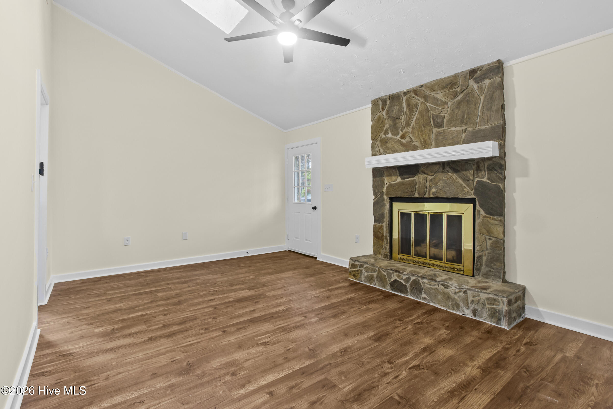 325 Miller Boulevard