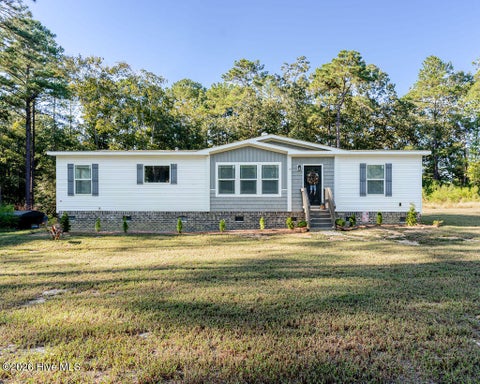 Mobile Home For Sale - 80 Oak Drive<br/> Elizabethtown, NC 28337
