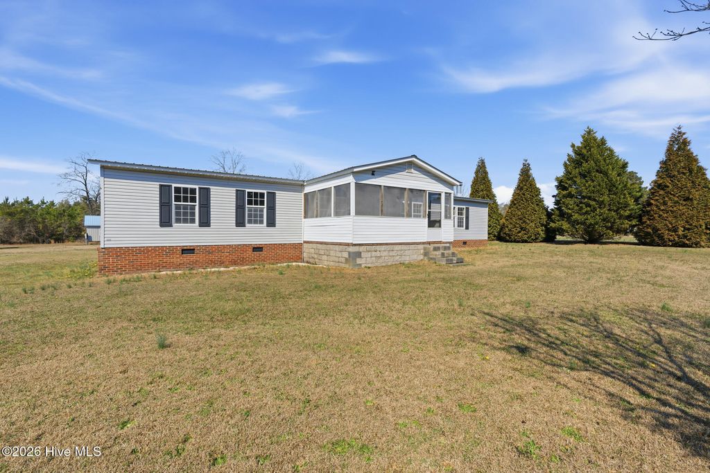 Photo of 860862 Sandhill Road, Rockingham, NC 28379 (MLS # 100558788)