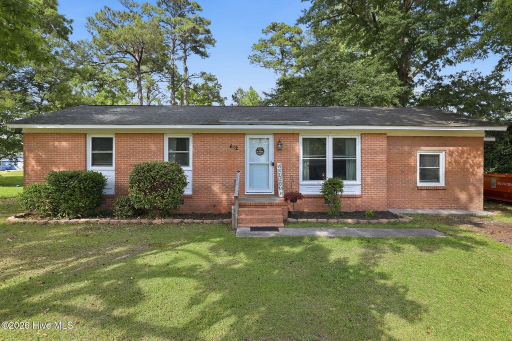 Photo of 612 Lee Drive, Havelock, NC 28532 (MLS # 100574424)