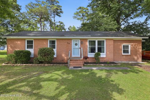 Homes For Sale - 612 Lee Drive<br/> Craven County, Havelock, NC 28532