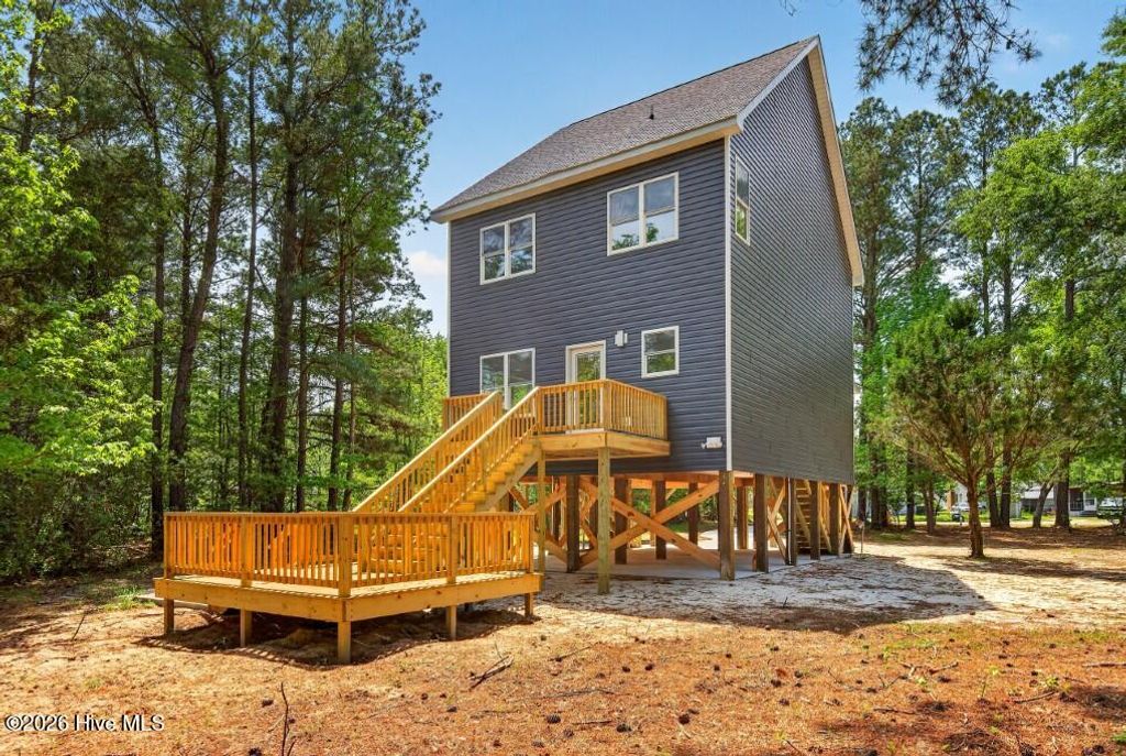 Photo of 2114 S Carolina Avenue, New Bern, NC 28560 (MLS # 100567683)