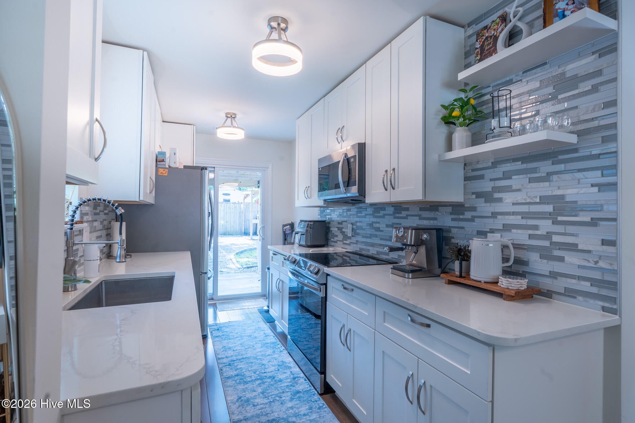 919 Page Avenue