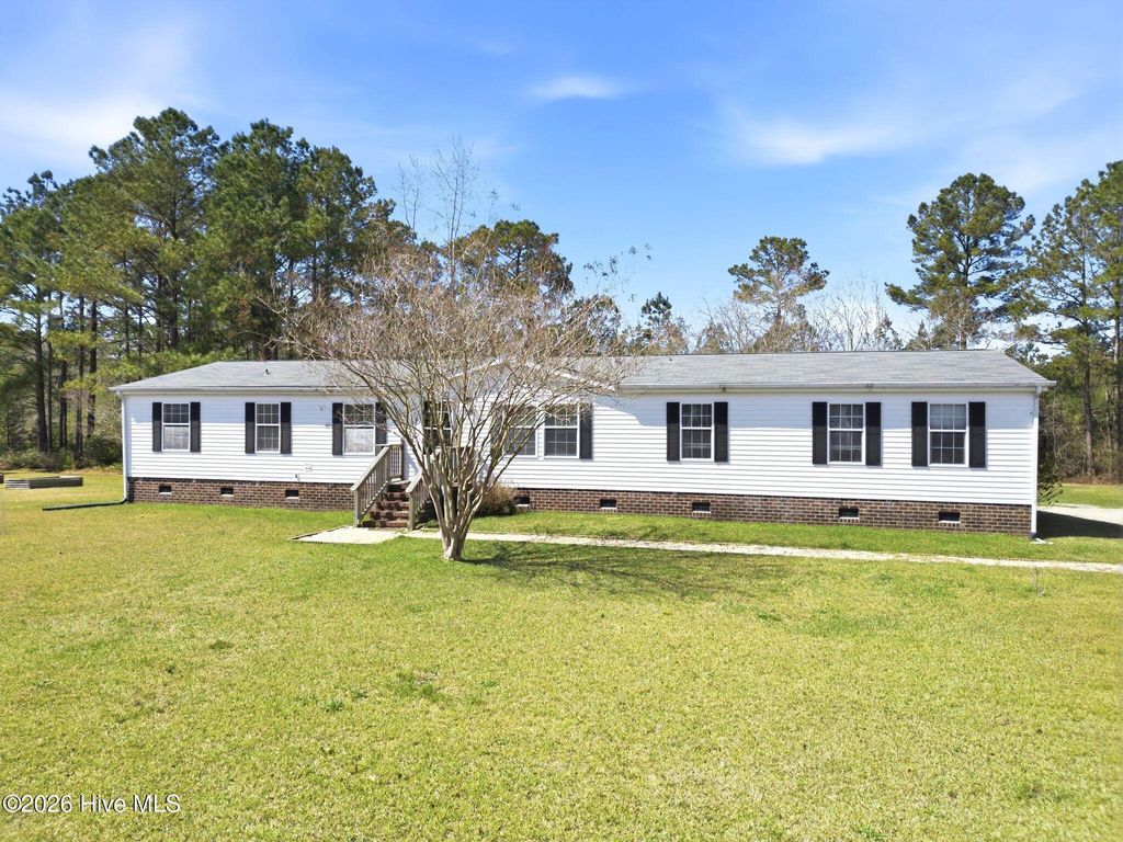 Photo of 116 Aberdeen Lane, Jacksonville, NC 28540 (MLS # 100561551)