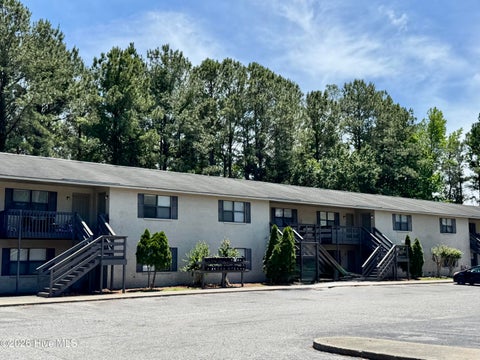 Apartment For Rent - 3215 Summer Place #22<br/> Greenville, NC 27834