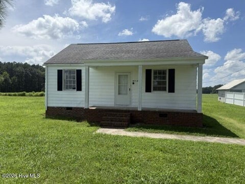 Photo of 8714 Tyson Farm Road, Stantonsburg, NC 27883 (MLS # 100601452)