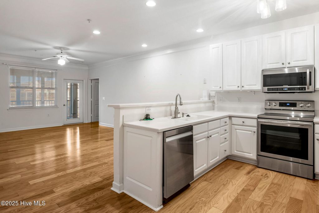 Photo of 395 S Crow Creek Drive NW #Unit 1324, Calabash, NC 28467 (MLS # 100546271)