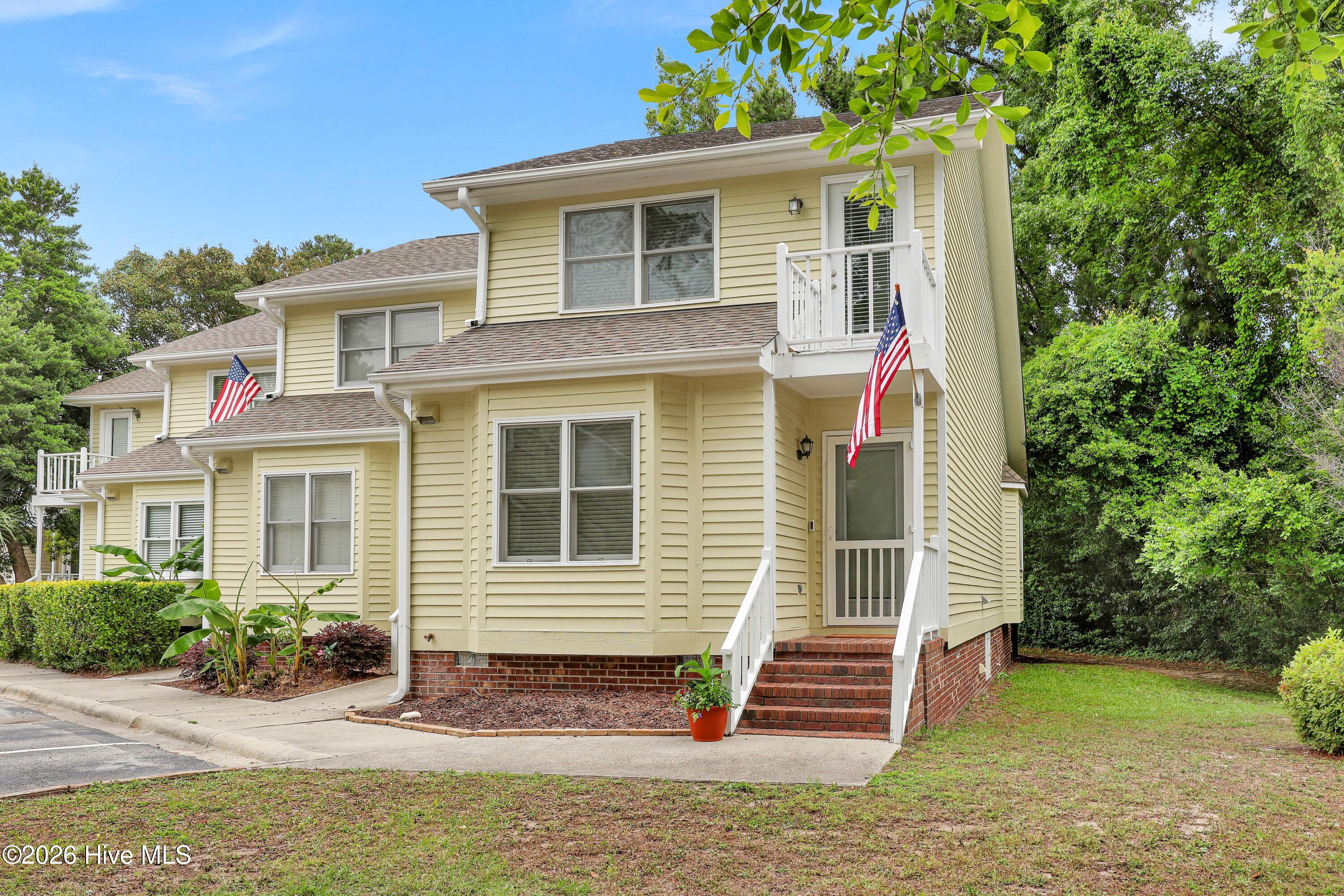 1800 Eastwood Road 217