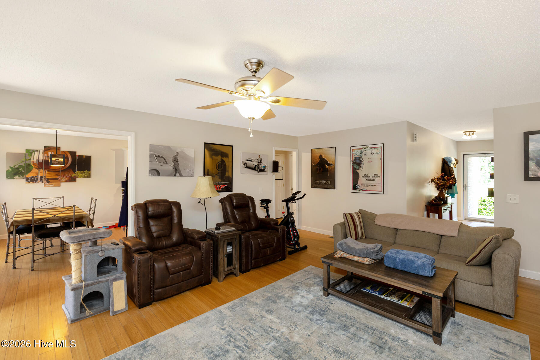 315 Sandhills Circle